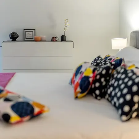 Serena Apartment *